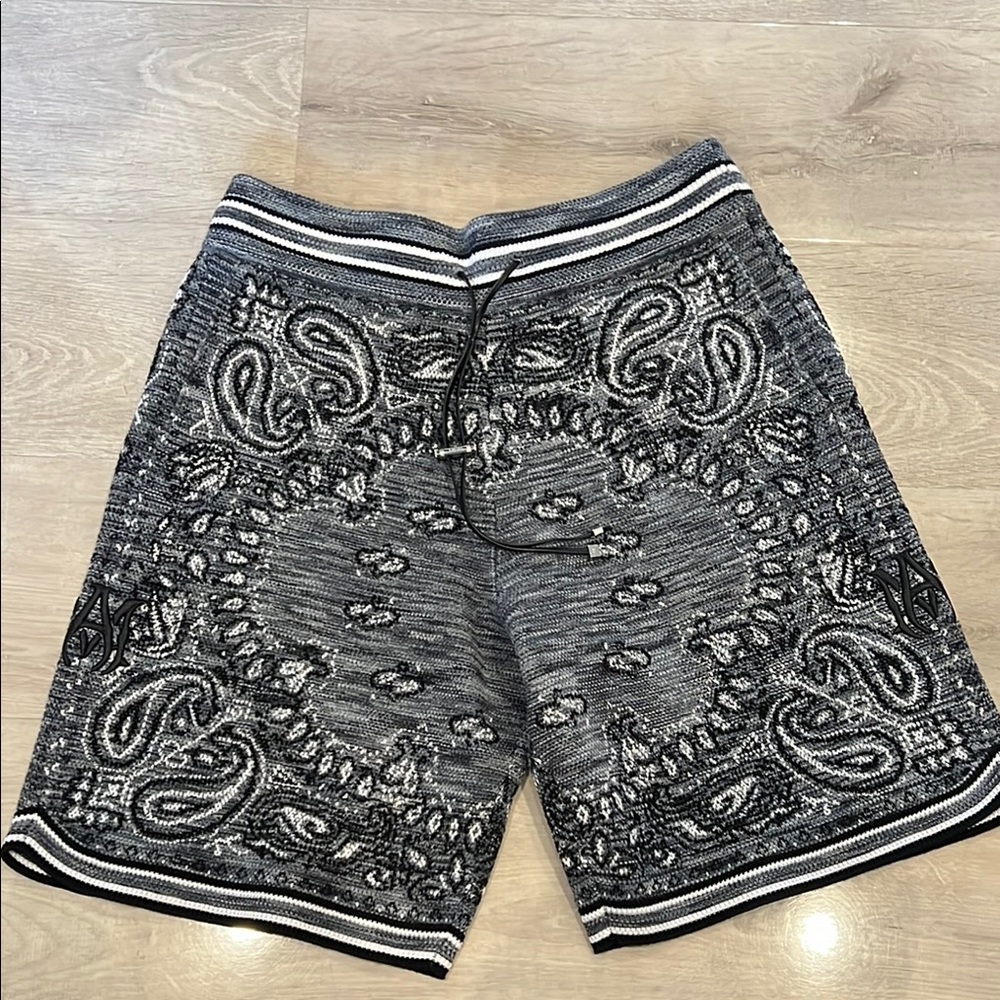 Black and Gray Paisley Knit Shorts